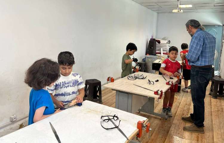 برگزاری کلاس پرنده چوبی - دوم فرهان در دبستان علوی نوین 5