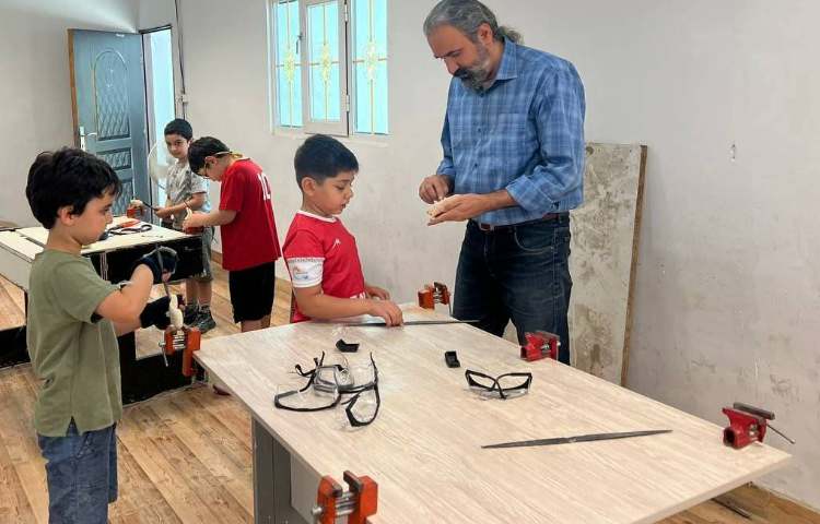 برگزاری کلاس پرنده چوبی - دوم فرهان در دبستان علوی نوین 6