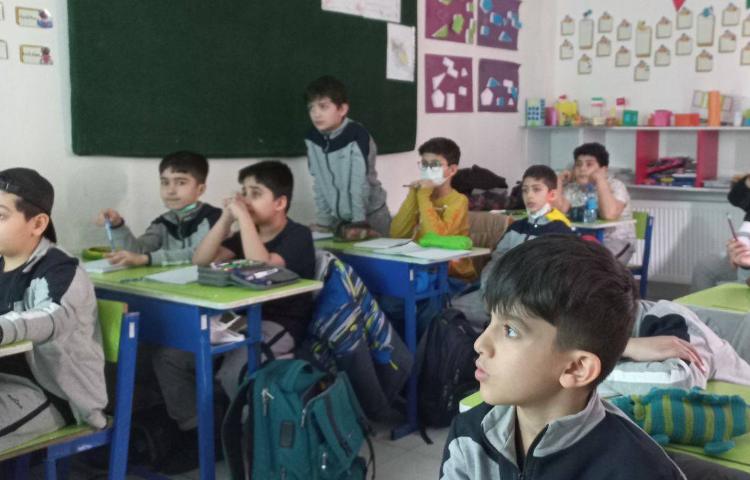 برگزاری یک نمونه آزمون پرلز سال گذشته 1