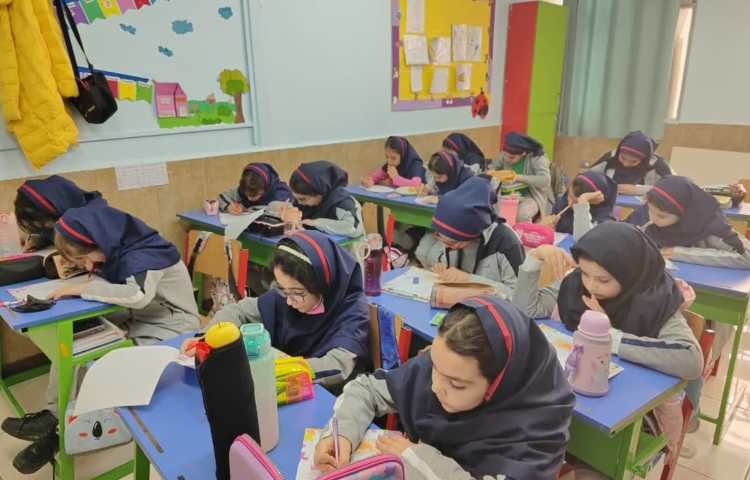 برگزار آزمون استعداد فضایی مداد قرمز 1