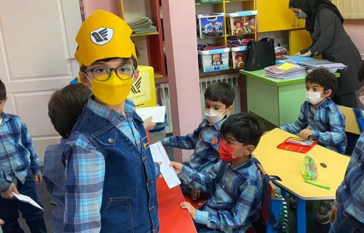 بزرگداشت روز جهانی پست 8