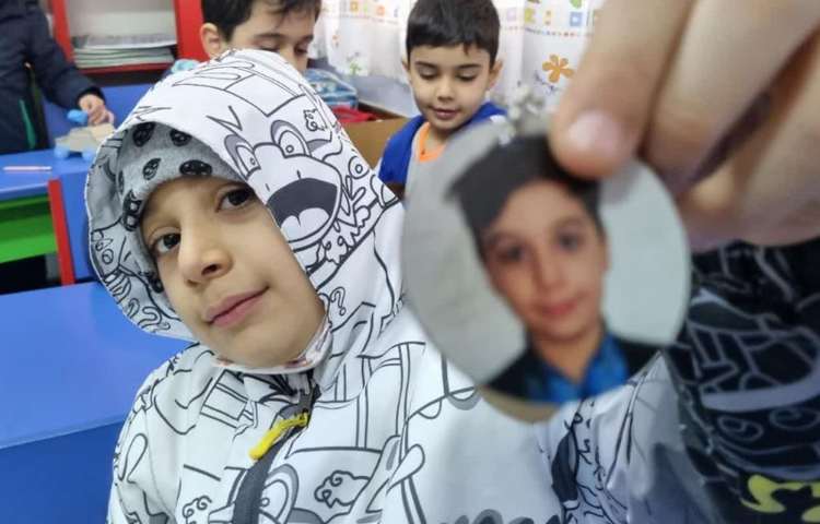 بزرگداشت روز مادر دانش آموزان دبستان علوی 31