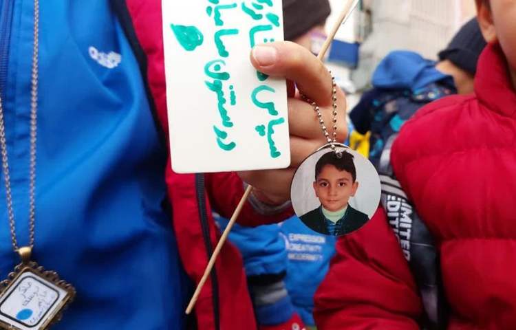 بزرگداشت روز مادر دانش آموزان دبستان علوی 49