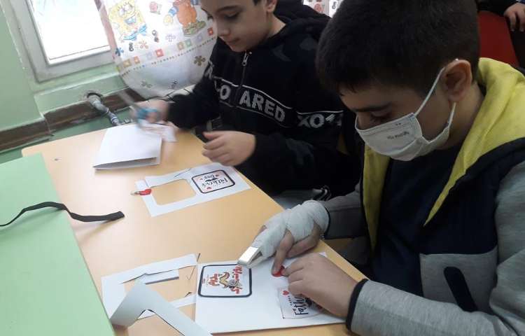 بزرگداشت روز پدر دانش آموزان دبستان علوی 19