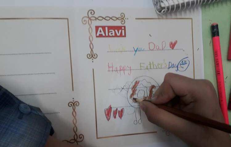 بزرگداشت روز پدر دانش آموزان دبستان علوی 24