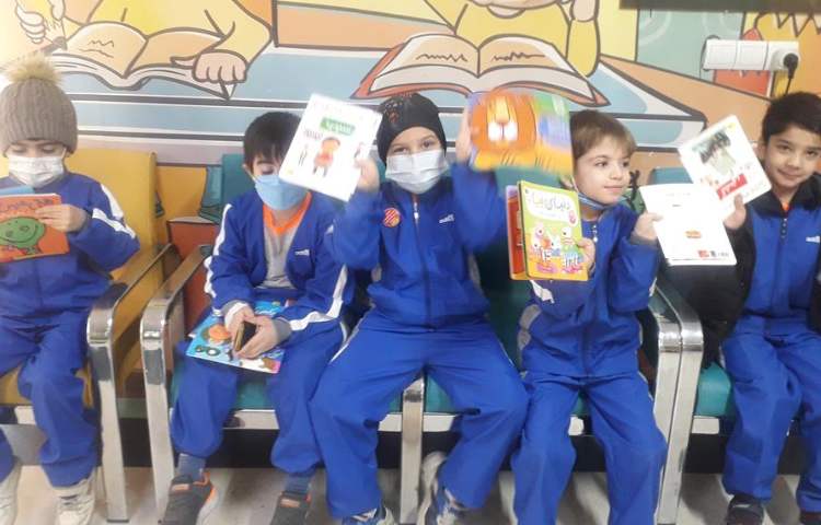 بزرگداشت هفته کتاب و کتابخوانی پایه اول 5