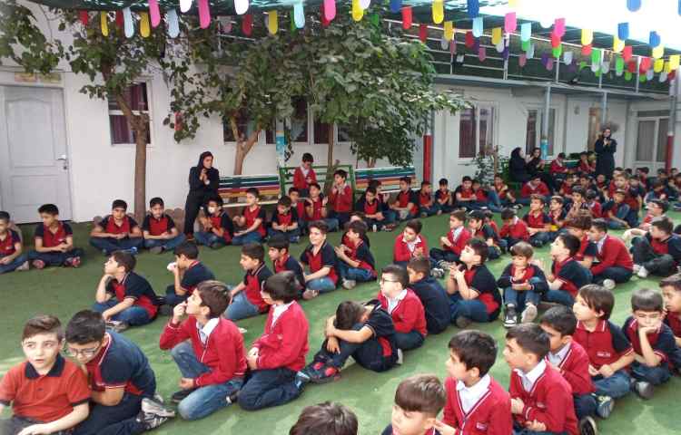 بزرگداشت همزمان ولادت امام حسن عسگری (ع) و روزسالمند 11