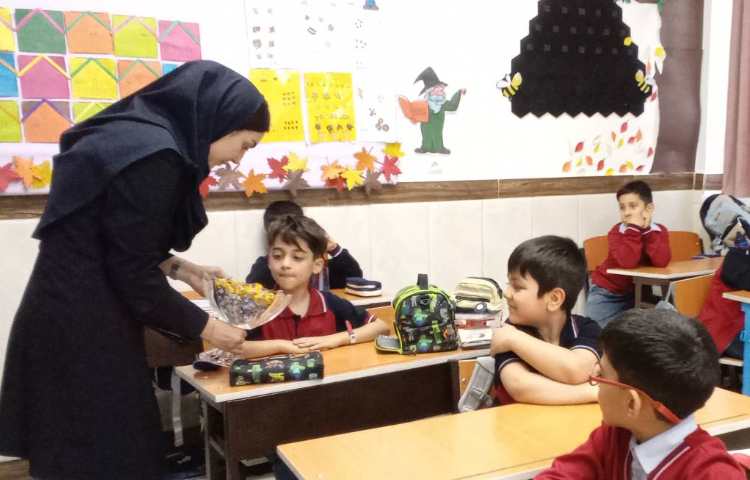 بزرگداشت همزمان ولادت امام حسن عسگری (ع) و روزسالمند 2