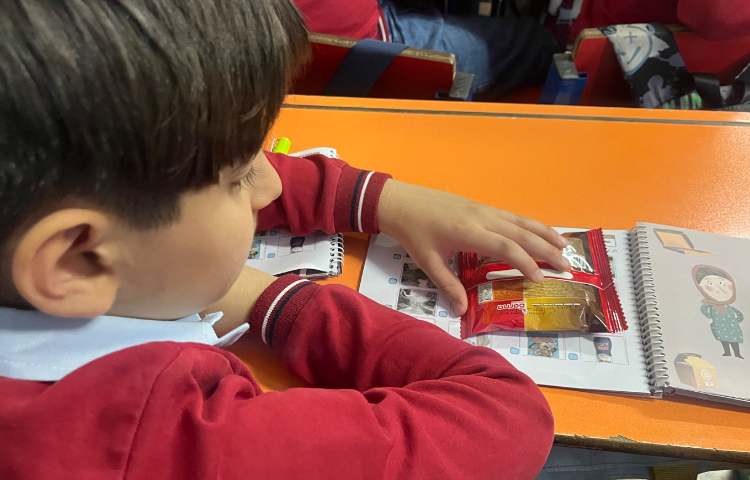 بسته بندی و مندرجات آن 1