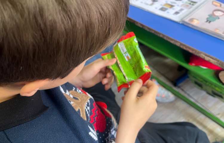 بسته بندی و مندرجات آن 10