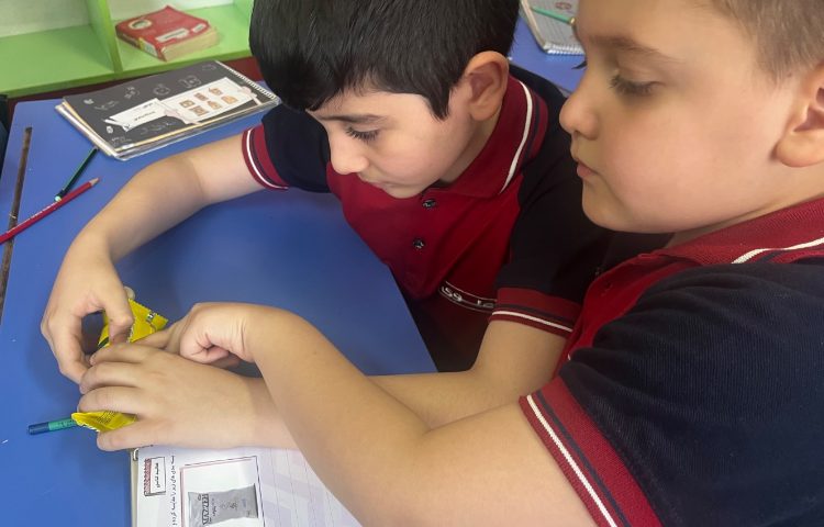 بسته بندی و مندرجات آن 3