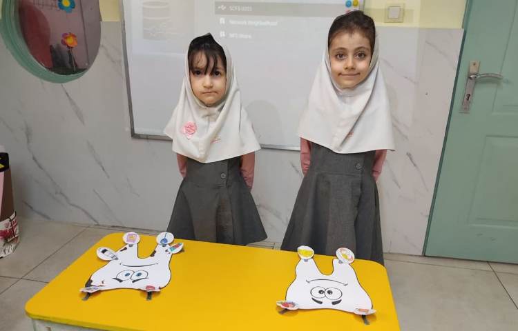 بهداشت دندان و یادگیری کلمات مربوطه در کلاس علوم به زبان انگلیسی 1