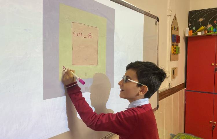 به دست آوردن محیط مربع-زنگ Math 5