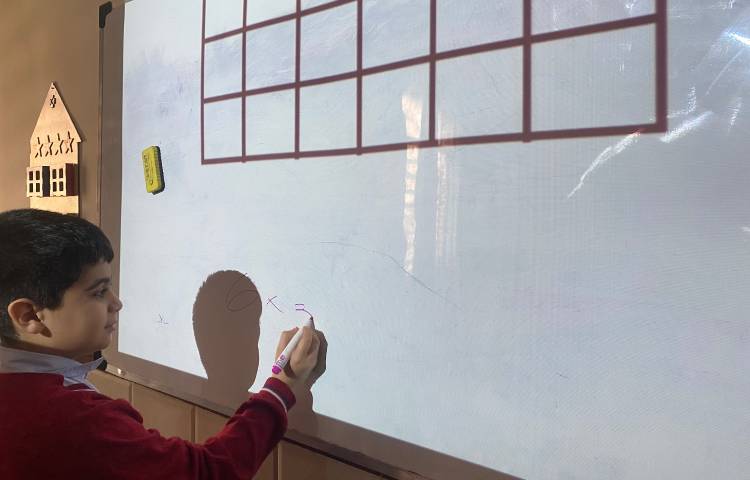 به دست آوردن مساحت و محیط اشکال هندسی-زنگ Math 5