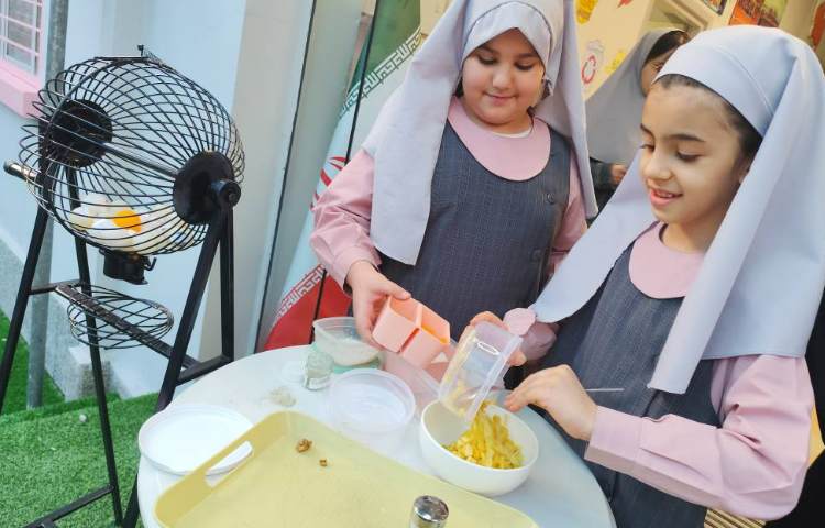 به عشق مامان به عشق بابا 4