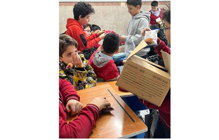 به مناسبت روز دوستی 48