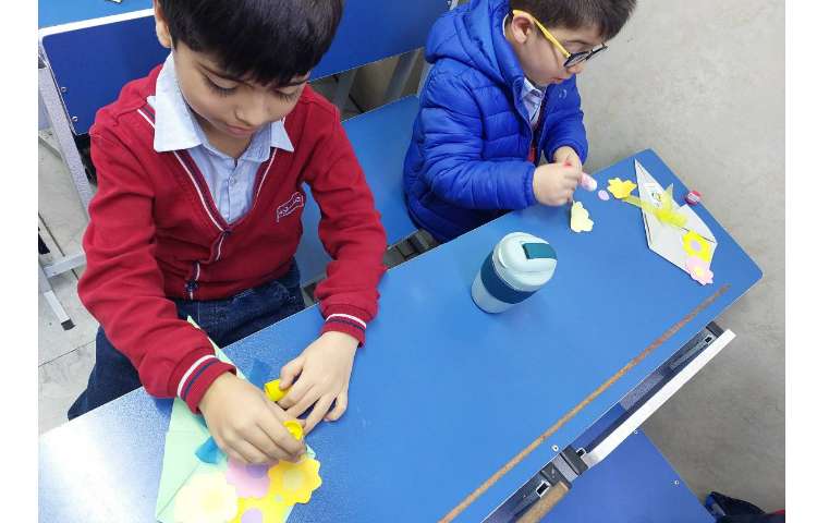 به مناسبت روز مادر 1