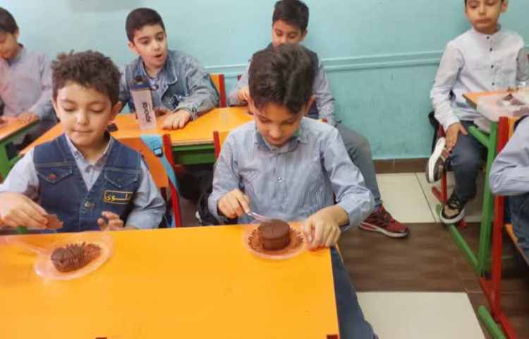 به وقت آموزش کسر با ریاضی خوشمزه به کمک کیک 6