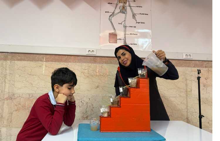 به وقت ازمایش نفوذ پذیری خاک 4