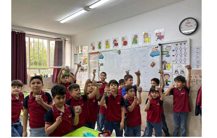 به وقت میان وعده