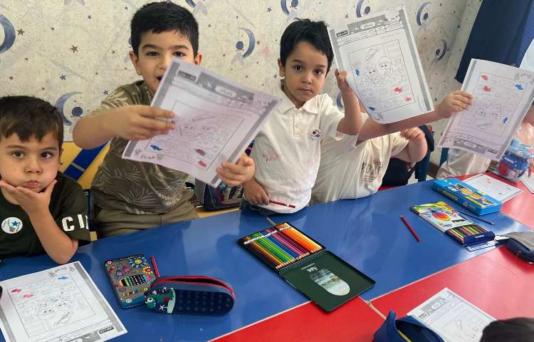 بگرد و پیدا کن 4