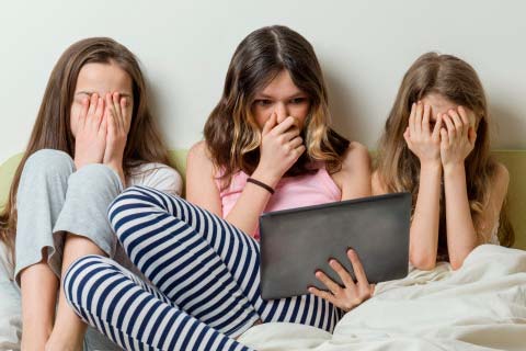 تأثیرات محتواهای غیراخلاقی بر فرزندانمان