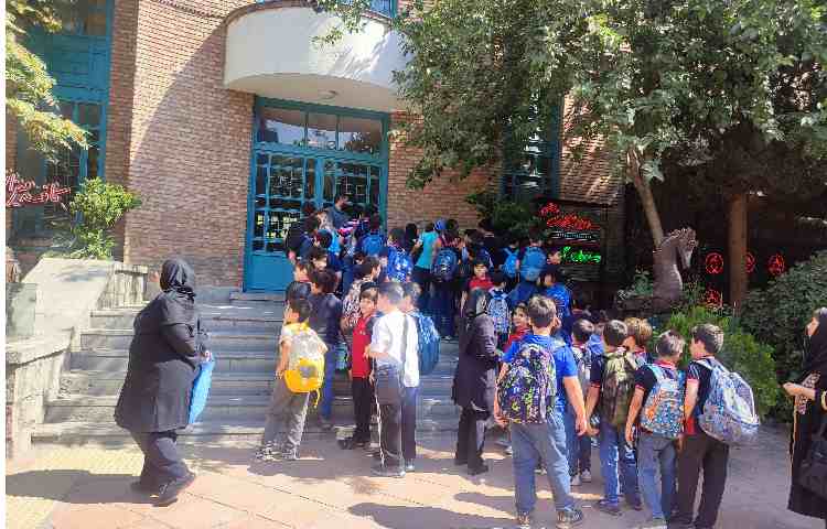 تئاتر هفت خان رستم 12