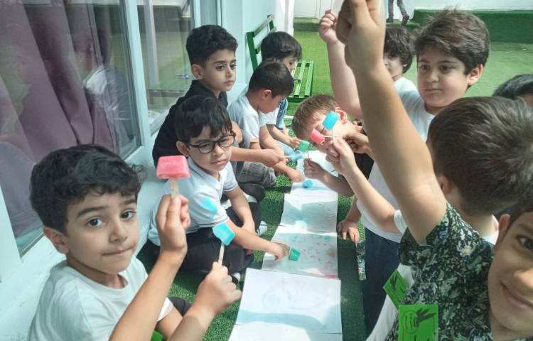 تابستانه/یخ‌های رنگی و رنگ آمیزی و نقاشی با آن 3