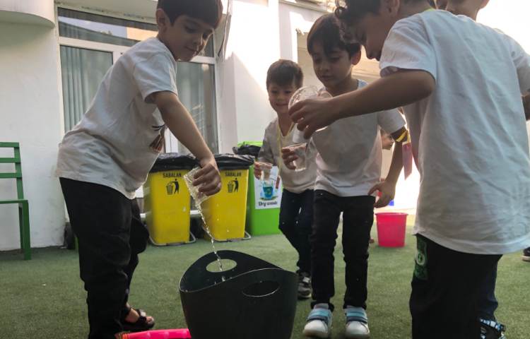 تابستانه - مسابقه آب بازی 2