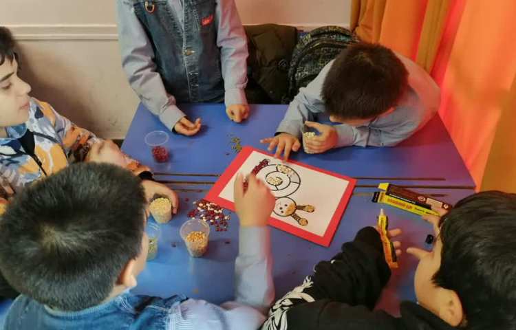 تابلوی حبوبات هفته ملی علوم 2