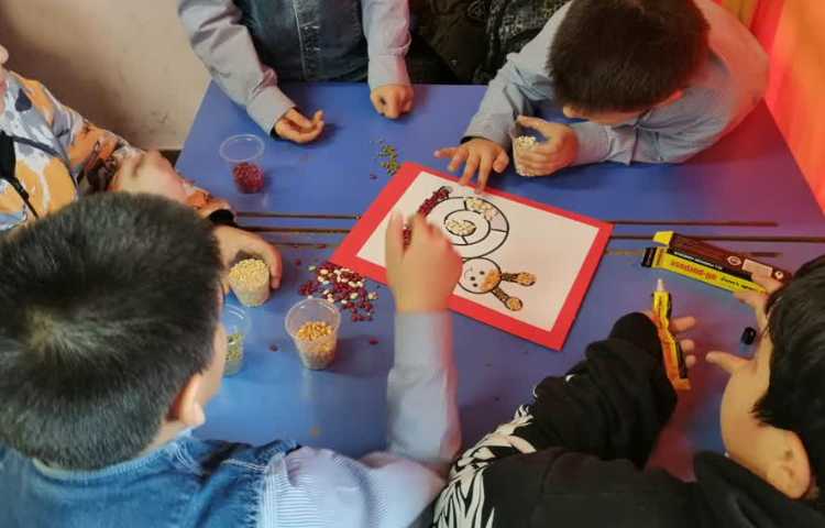 تابلو حبوبات هفته ملی علوم 12