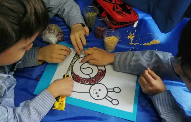 تابلو حبوبات هفته ملی علوم