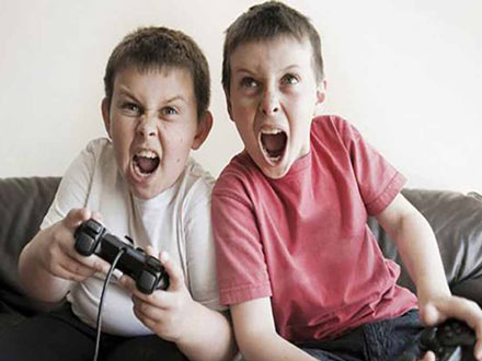 تاثیرات تکنولوژی بر رشد ذهنی و جسمی کودکان