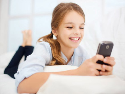 تاثیر تلفن همراه بر افت تحصیلی دانش‌آموزان