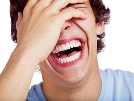 تاثیر خنده بر سلامت نوجوانان