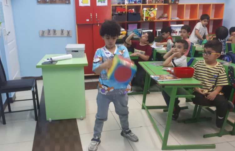 تاس احساسات و آشنایی با احساسات مثبت و منفی 3