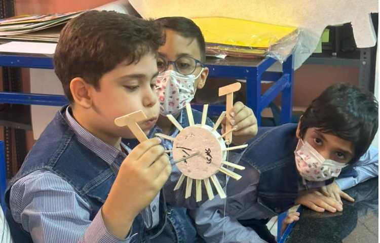 تبدیل انرژی آب و باد به انرژی حرکتی 3