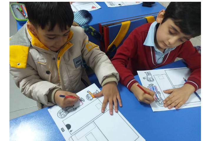 تبریک روز مادر و درست کردن کاردستی کلاس پیش 2 5