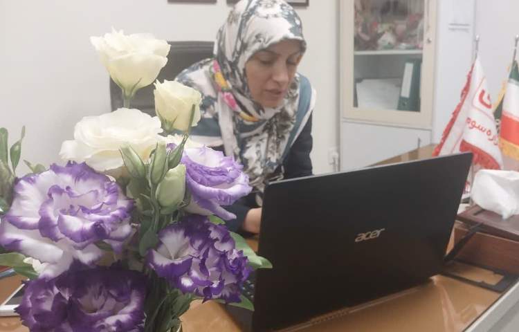 تبریک مدیریت به مناسبت گرامیداشت روز معلم 1