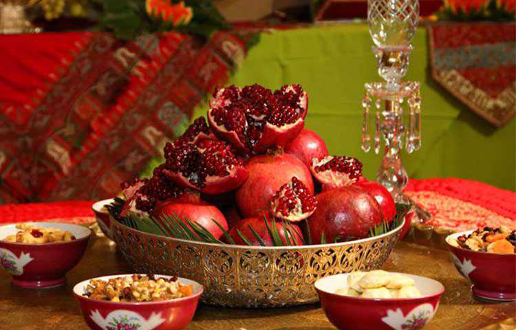 تبریک یلدا توسط دانش آموز عزیز پرتوعلوی شیراز