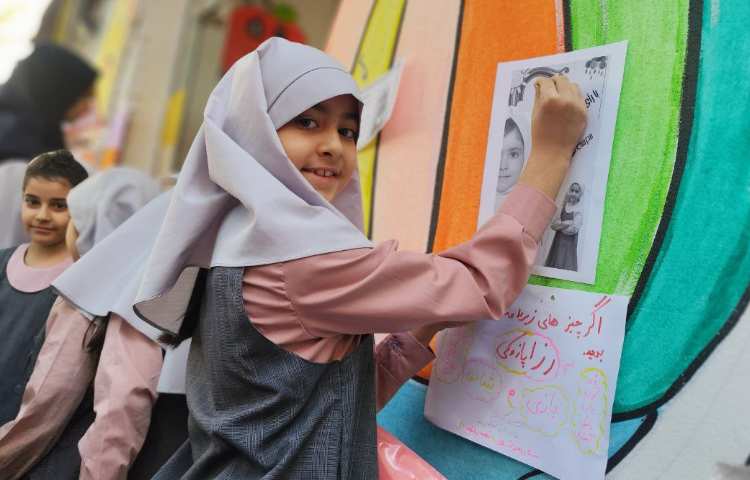 تبلیغات کاندیدای شورای دانش آموزی و Hs 35