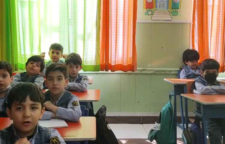 تثبیت کلمات نشانه ی (غ) با شعر