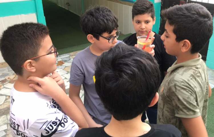 تجزیه نور به کمک منشور 1