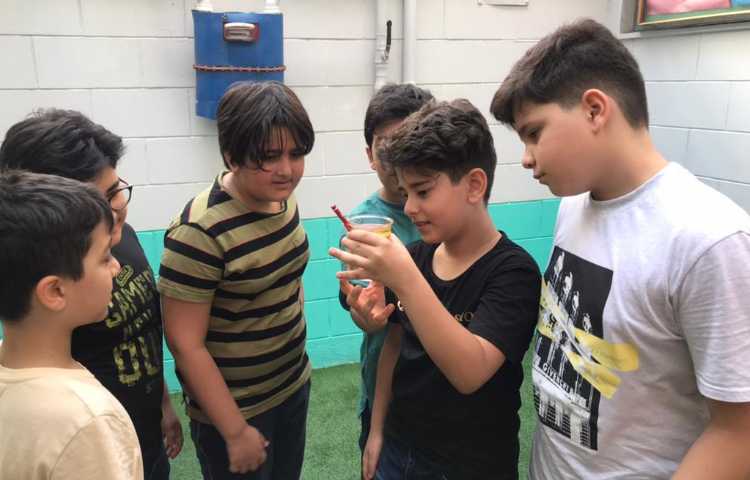 تجزیه نور به کمک منشور 2