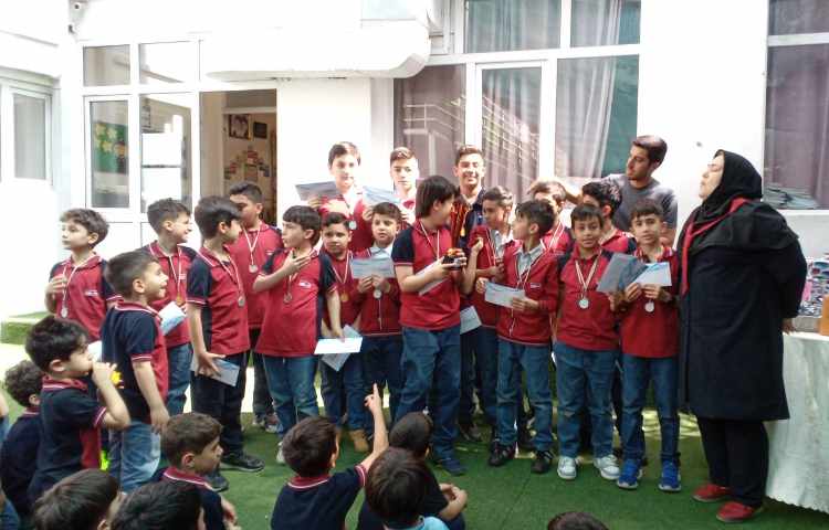 تجلیل از برگزیدگان مسابقات علمی فرهنگی هنری و ورزشی 7