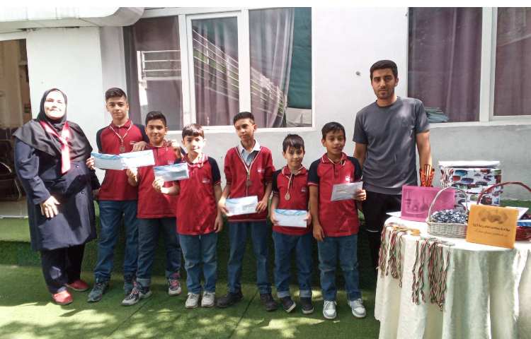 تجلیل از برگزیدگان مسابقات علمی فرهنگی هنری و ورزشی 8