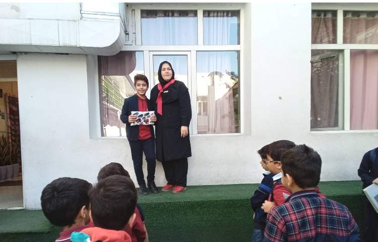 تجلیل از برگزیدگان مسابقات ورزشی و علمی 1