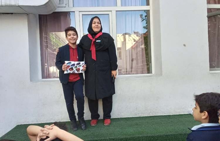 تجلیل از برگزیدگان مسابقات ورزشی و علمی 2