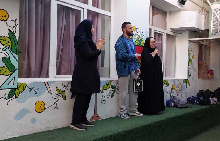 تجلیل از مربی ورزش به مناسبت هفته تربیت بدنی 5