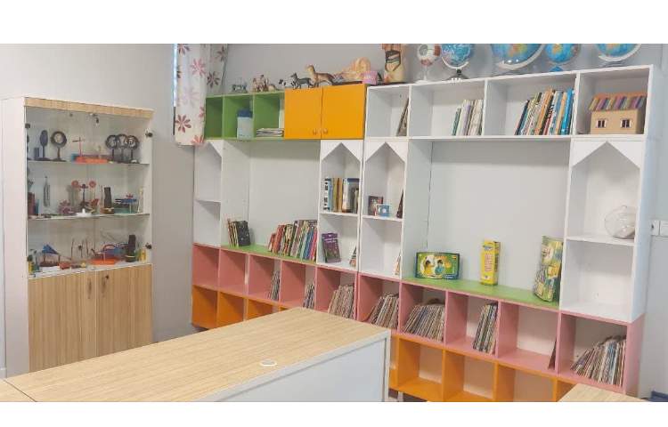 تجهیز کتابخانه، سایت و آزمایشگاه مدرسه 5